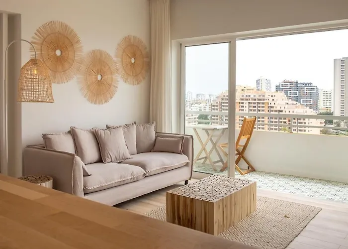 Dos Tres Castelos - Beachfront With Pool By Seeview Pt *