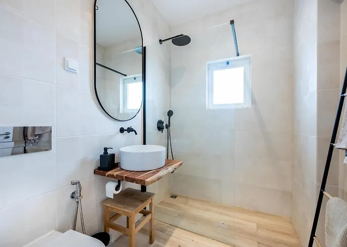 아파트 Dos Tres Castelos - Beachfront With Pool By Seeview Pt *