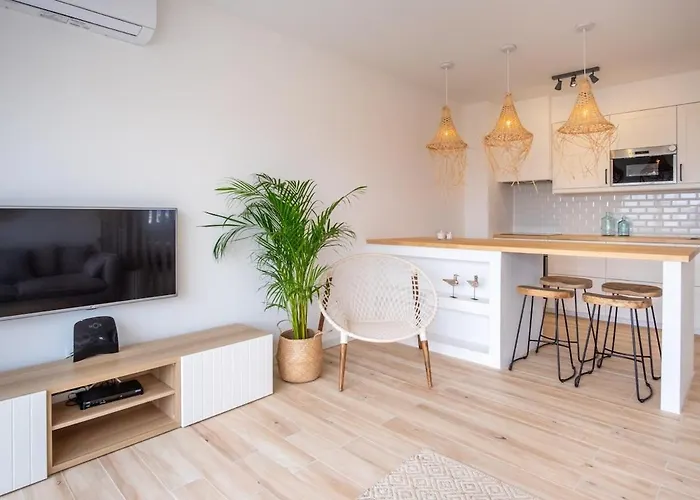 Dos Tres Castelos - Beachfront With Pool By Seeview Pt 아파트 포티마오