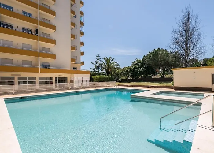 Dos Tres Castelos - Beachfront With Pool By Seeview Pt * 포티마오