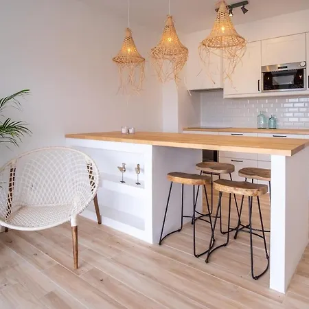 Dos Tres Castelos - Beachfront With Pool By Seeview Pt アパート ポルティマン