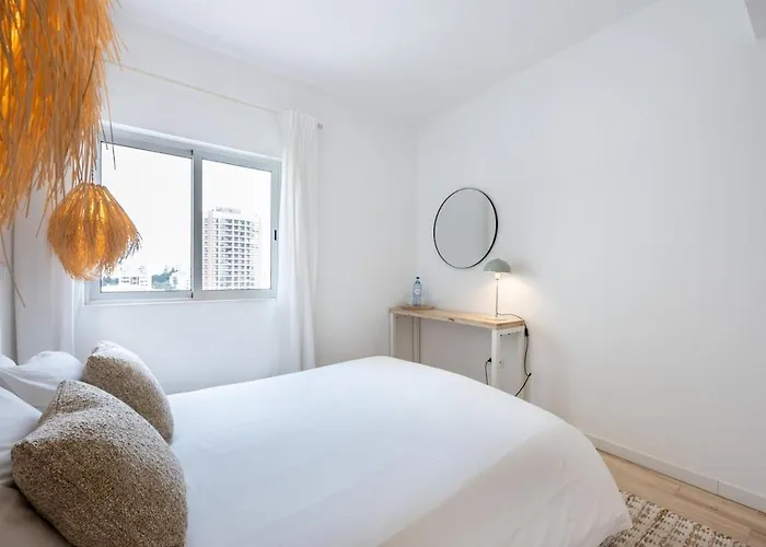 Appartement Dos Tres Castelos - Beachfront With Pool By Seeview Pt Portimão