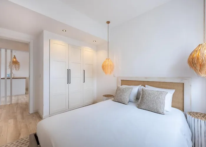 Dos Tres Castelos - Beachfront With Pool By Seeview Pt Апартаменты Портиман