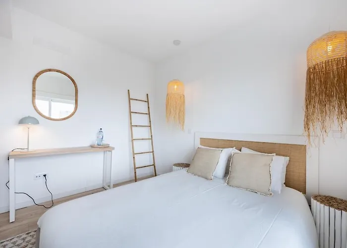 Dos Tres Castelos - Beachfront With Pool By Seeview Pt * Портиман